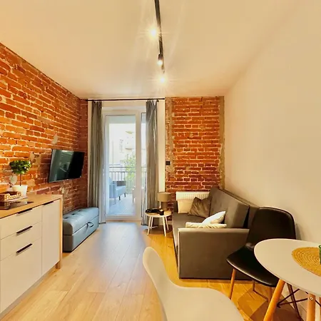 Urban Loft With Terrace - Design * クラクフ