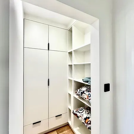 Urban Loft With Terrace - Design クラクフ